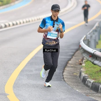 Runner Photo 7024634