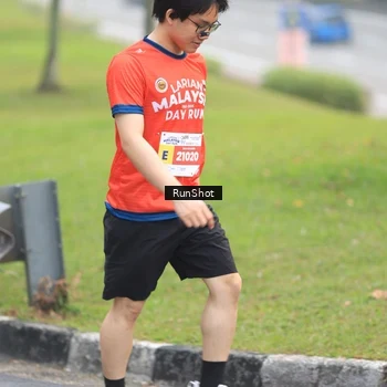 Runner Photo 7024637