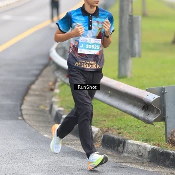 Runner Photo 7024656