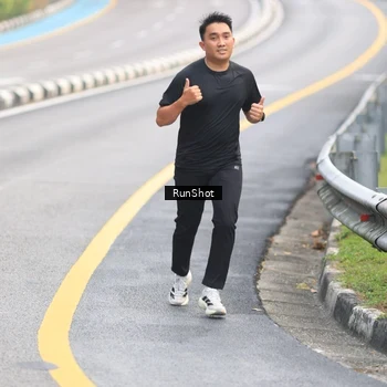 Runner Photo 7024659