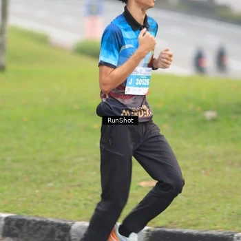 Runner Photo 7024661