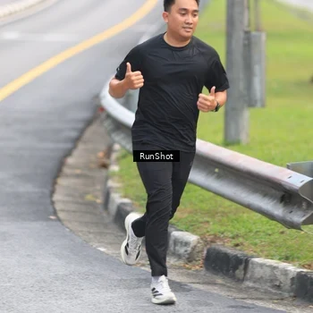Runner Photo 7024668