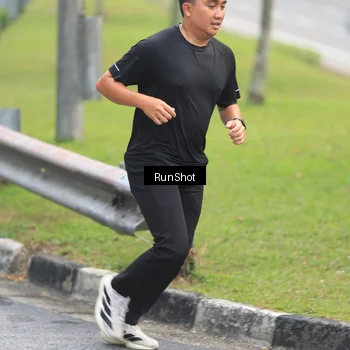 Runner Photo 7024673