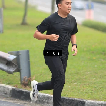 Runner Photo 7024683