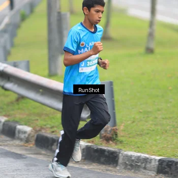 Runner Photo 7024691