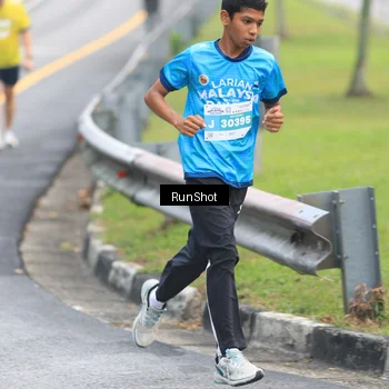Runner Photo 7024699