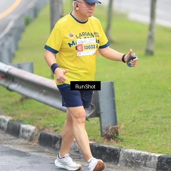 Runner Photo 7024701