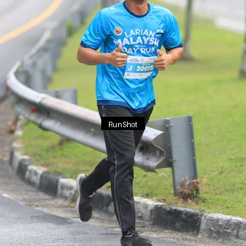 Runner Photo 7024712