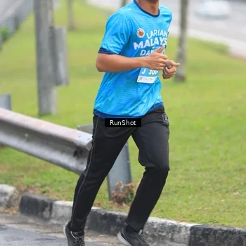 Runner Photo 7024721