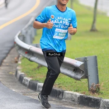 Runner Photo 7024722