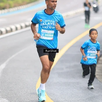 Runner Photo 7024766