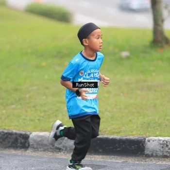 Runner Photo 7024782