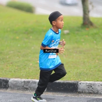 Runner Photo 7024790
