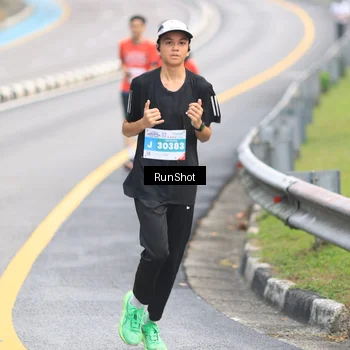 Runner Photo 7024805