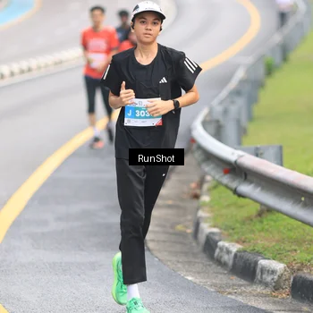 Runner Photo 7024809