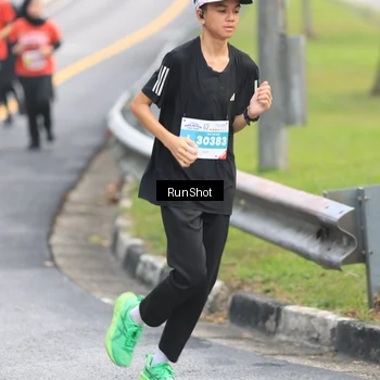 Runner Photo 7024813
