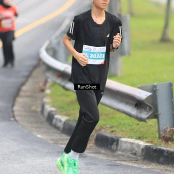 Runner Photo 7024815