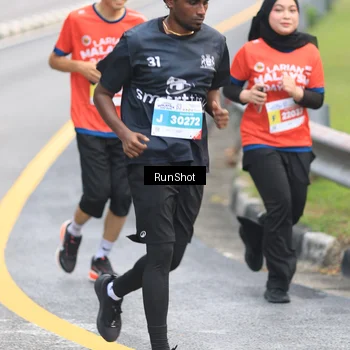Runner Photo 7024843