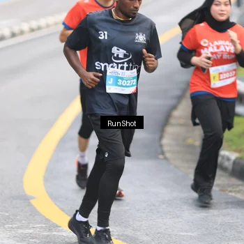 Runner Photo 7024851