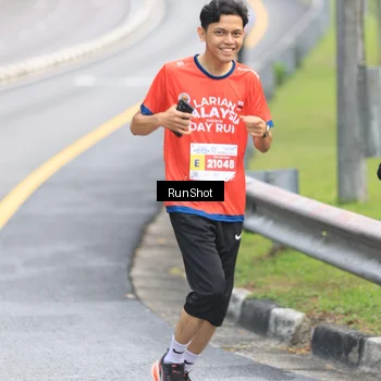 Runner Photo 7024867