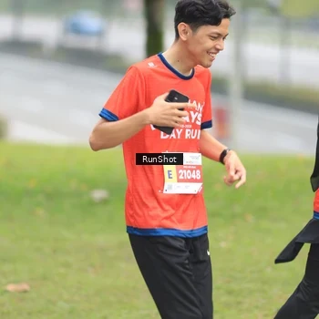 Runner Photo 7024868