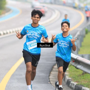 Runner Photo 7024931