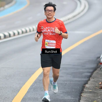 Runner Photo 7024932