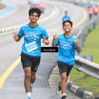 Runner Photo 7024935
