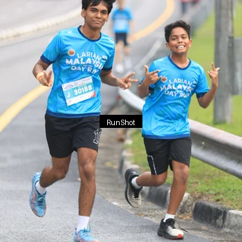 Runner Photo 7024936