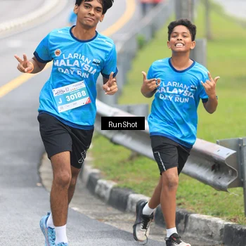 Runner Photo 7024945