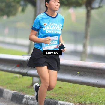 Runner Photo 7024949