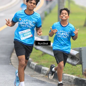 Runner Photo 7024950