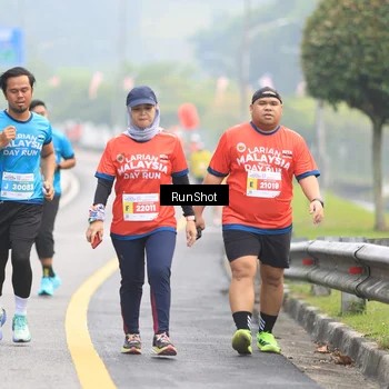 Runner Photo 7024956