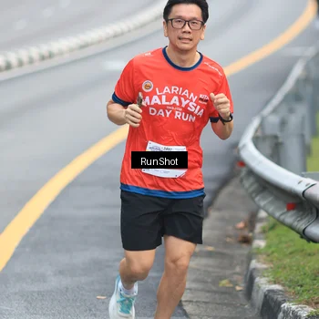 Runner Photo 7024966