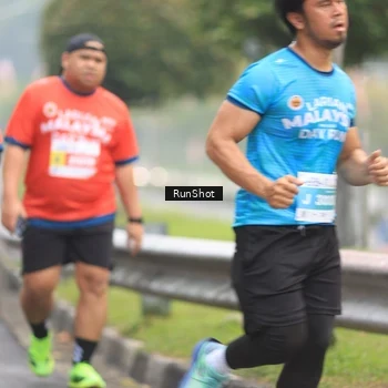 Runner Photo 7024979
