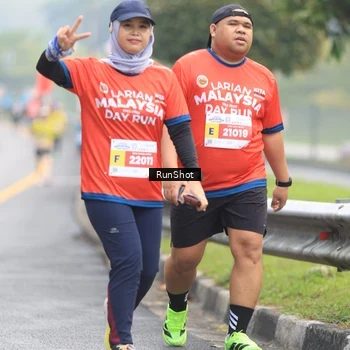 Runner Photo 7024982