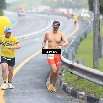 Runner Photo 7024987