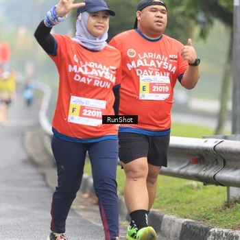 Runner Photo 7024988