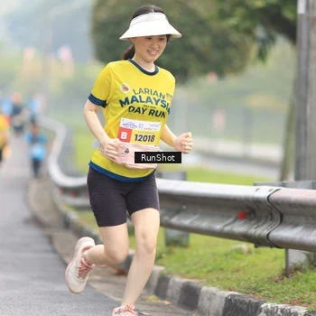 Runner Photo 7025023