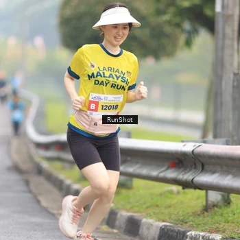Runner Photo 7025027