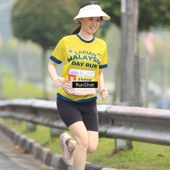 Runner Photo 7025028