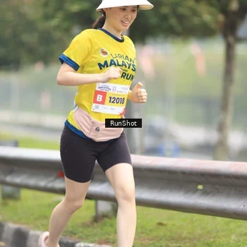 Runner Photo 7025030