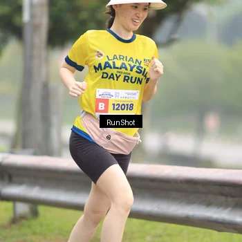 Runner Photo 7025039