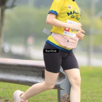 Runner Photo 7025040