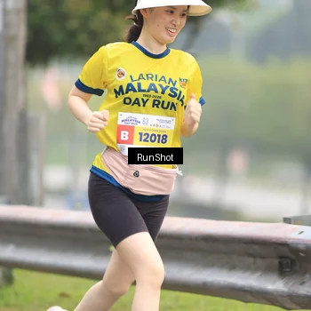 Runner Photo 7025045