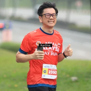 Runner Photo 7025109
