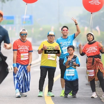 Runner Photo 7025129