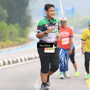 Runner Photo 7025145