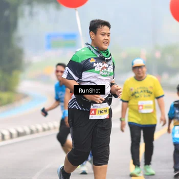 Runner Photo 7025150