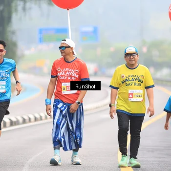 Runner Photo 7025156